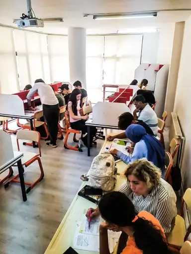 8.sınıf dersdhaneyapıyor.